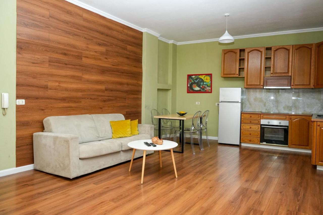 Cozy Apartment In The Heart Of Tirana ! Exteriér fotografie
